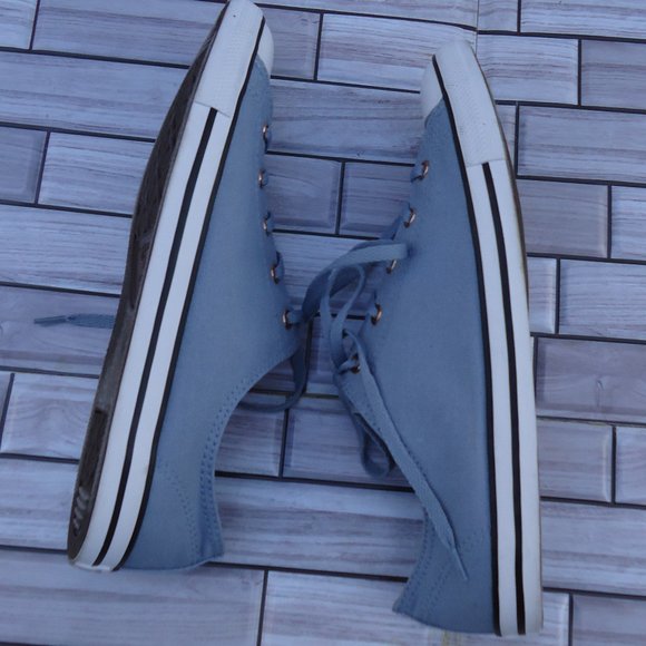 SIZE 10. CONVERSE ALL STAR canvas sneakers shoes. - Picture 9 of 16